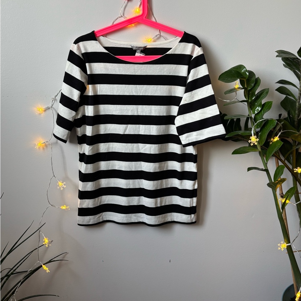 Chic Striped Long Sleeve Top - Black & White